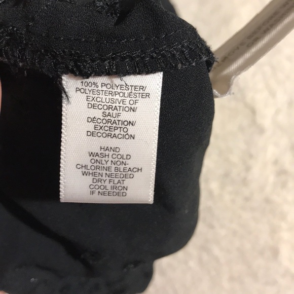 LOFT Black Sleeveless Eyelet Detail Top - Picture 5 of 6